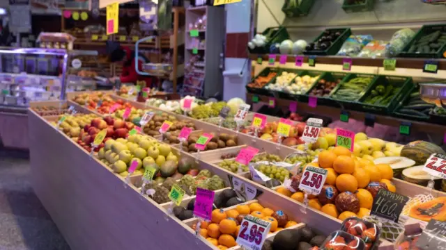 Así cambia el coste de la vida en 2026: vivienda, luz, pensiones y transporte