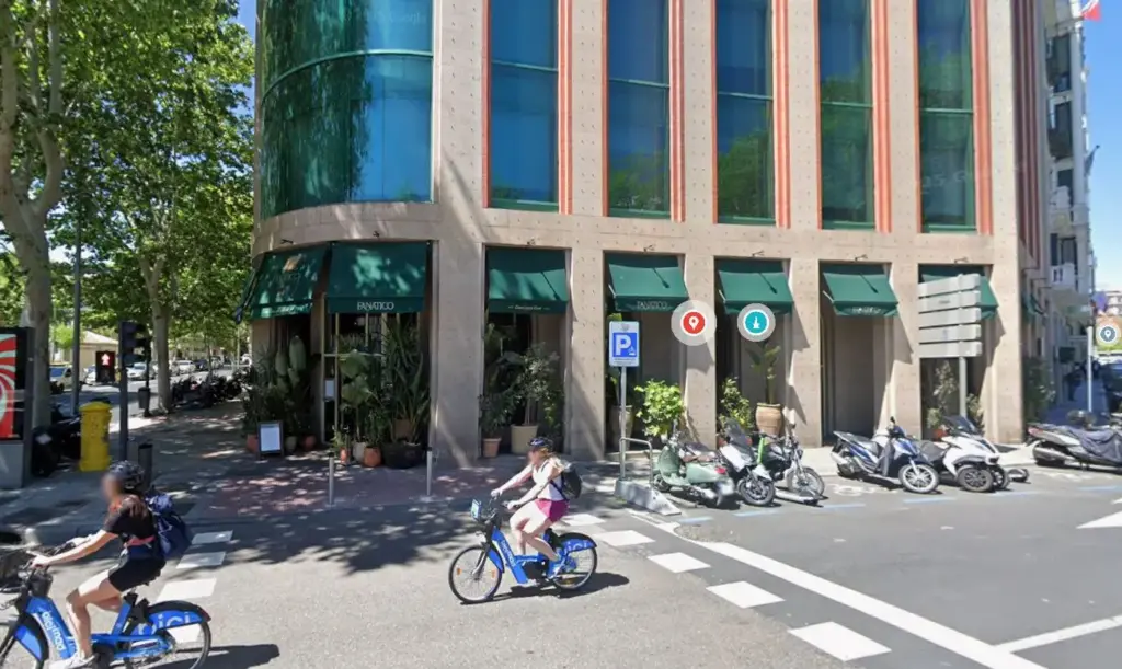 Exterior del restaurante Fanático de Madrid