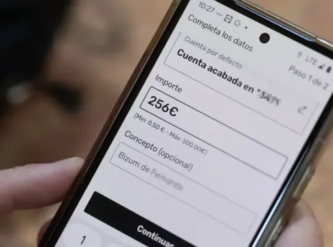 hacienda vigila bizum regalos ¿Te han regalado una tarjeta o dinero por Bizum? Hacienda vigila estos movimientos Fuente: Europa Press