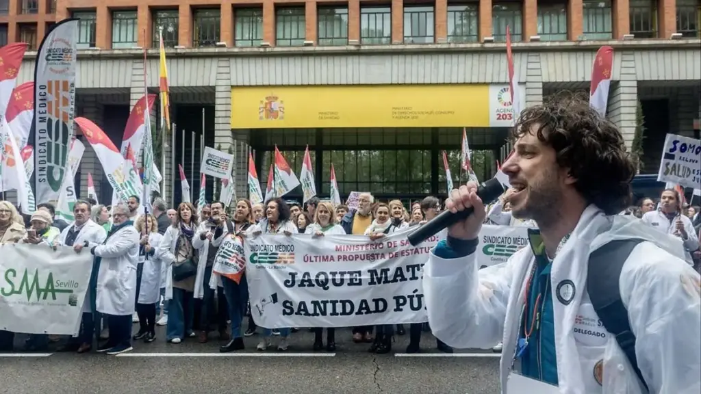 Fuga de médicos jóvenes: el nuevo Estatuto Marco no logra frenar el rechazo a la Medicina de Familia Fuente: Europa Press