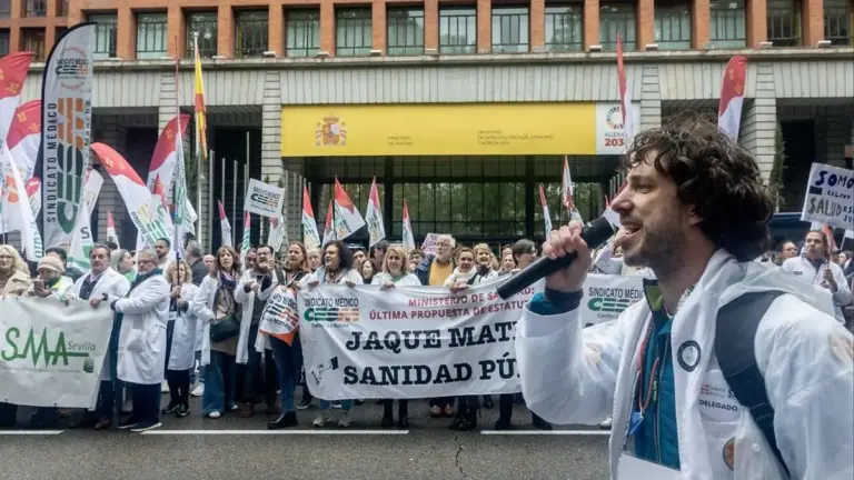 El consejero vasco de Salud exige retirar el Estatuto Marco por el aumento de listas de espera quirúrgica