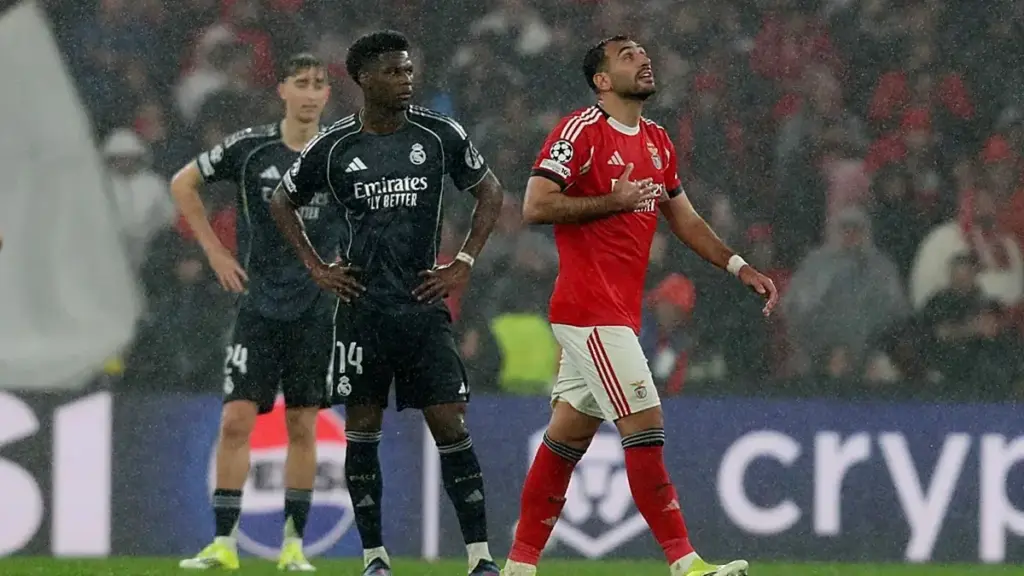 Mbappé señala la "vergüenza" del Real Madrid en Lisboa y advierte de las consecuencias de jugar la repesca 1 Mbappé señala la "vergüenza" del Real Madrid en Lisboa y advierte de las consecuencias de jugar la repesca Fuente: Agencias