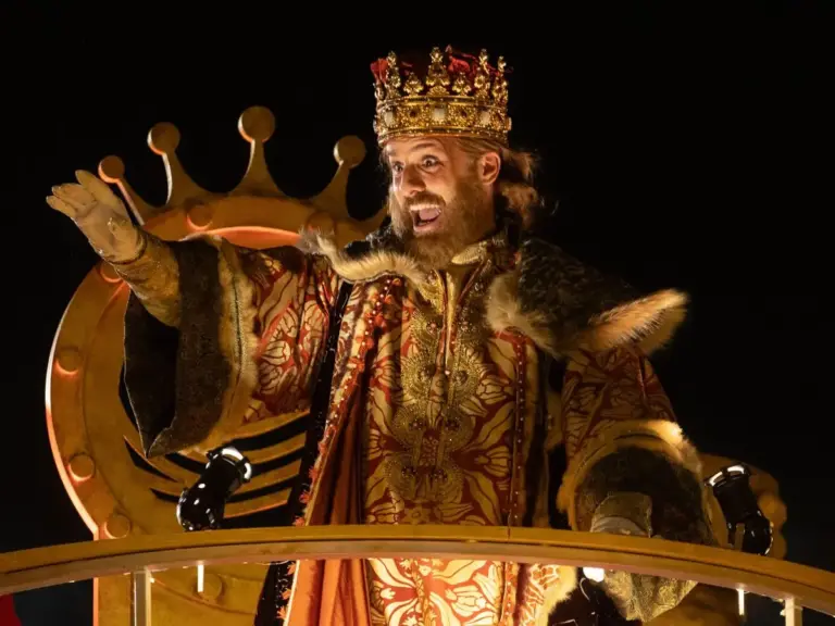 ​Lluvia de críticas a la retransmisión de la Cabalgata por el extraño aspecto de los Reyes Magos