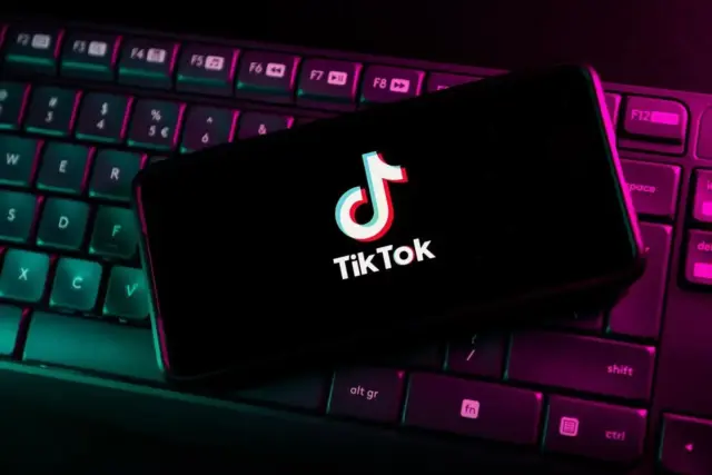 Ahora es TikTok quien educa sexualmente a tus hijos y tiene consecuencias: ETS en aumento, menos preservativo y falsas expectativas