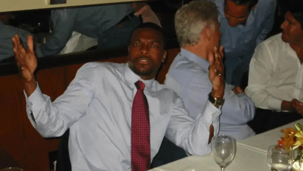 El Hollywood de Jeffrey Epstein: las apariciones de DiCaprio, Phil Collins o Naomi Campbell en los archivos son casos muy distintos 1 Chris Tucker junto a Bill Clinton