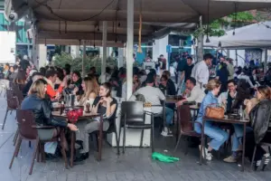 Comercio y hostelería: los más expuestos
