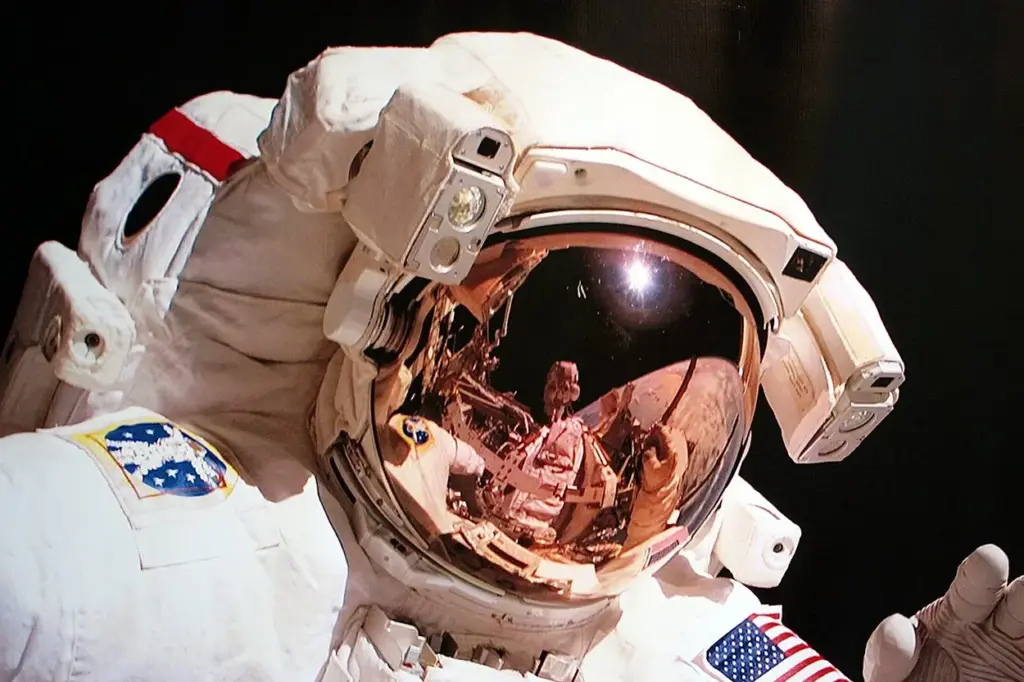 Descubrimiento sorprendente de la NASA_ una formación en Marte con rasgos de oasis nunca vistos