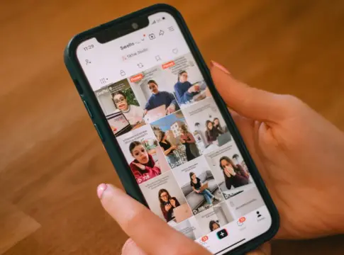 Guía rápida para resetear el algoritmo de Instagram y filtrar mejor el contenido de tu feed Guía rápida para resetear el algoritmo de Instagram y filtrar mejor el contenido de tu feed