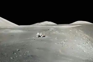 Jeff Bezos apuesta por colonizar la Luna y Blue Origin abandona el turismo espacial para centrarse en esta nueva misión