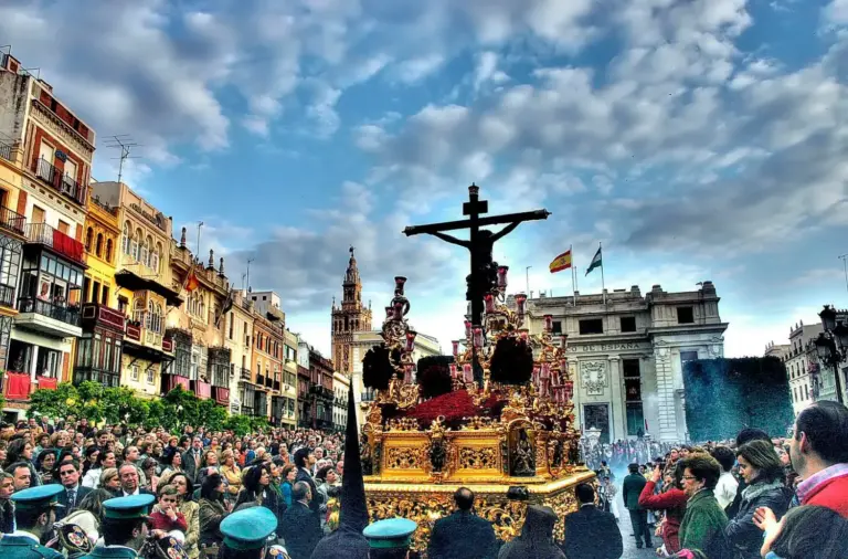 Semana Santa 2026: análisis de los destinos alternativos más buscados y las escapadas que marcan tendencia en España