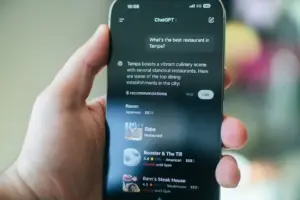 La batalla de Elon Musk contra OpenAI se intensifica con nuevas advertencias sobre el impacto de ChatGPT en los adolescentes