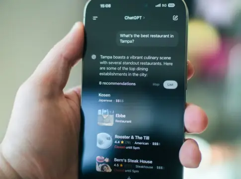 La batalla de Elon Musk contra OpenAI se intensifica con nuevas advertencias sobre el impacto de ChatGPT en los adolescentes La batalla de Elon Musk contra OpenAI se intensifica con nuevas advertencias sobre el impacto de ChatGPT en los adolescentes