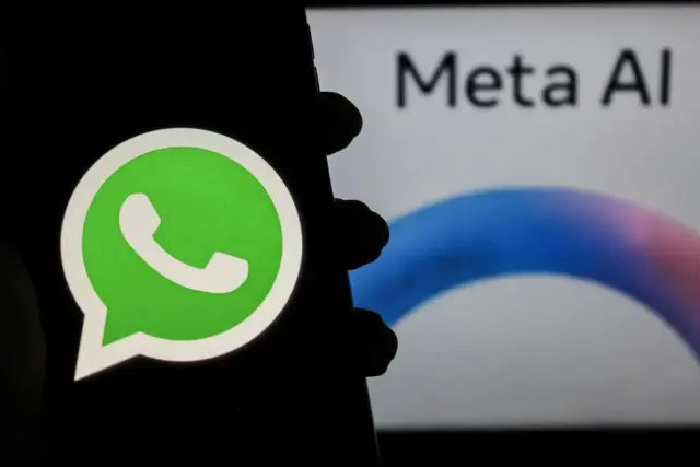 La guerra de la IA llega a la mensajería y Europa quiere tomar medidas contra WhatsApp