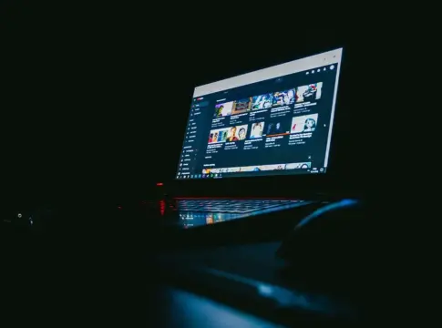 Los cambios de YouTube en la publicidad de 30 segundos afectan a creadores y espectadores por igual Los cambios de YouTube en la publicidad de 30 segundos afectan a creadores y espectadores por igual