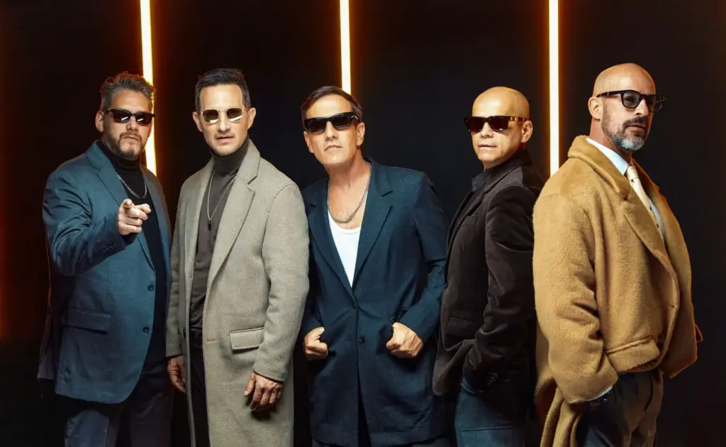 Magneto imagen promocional de la gira