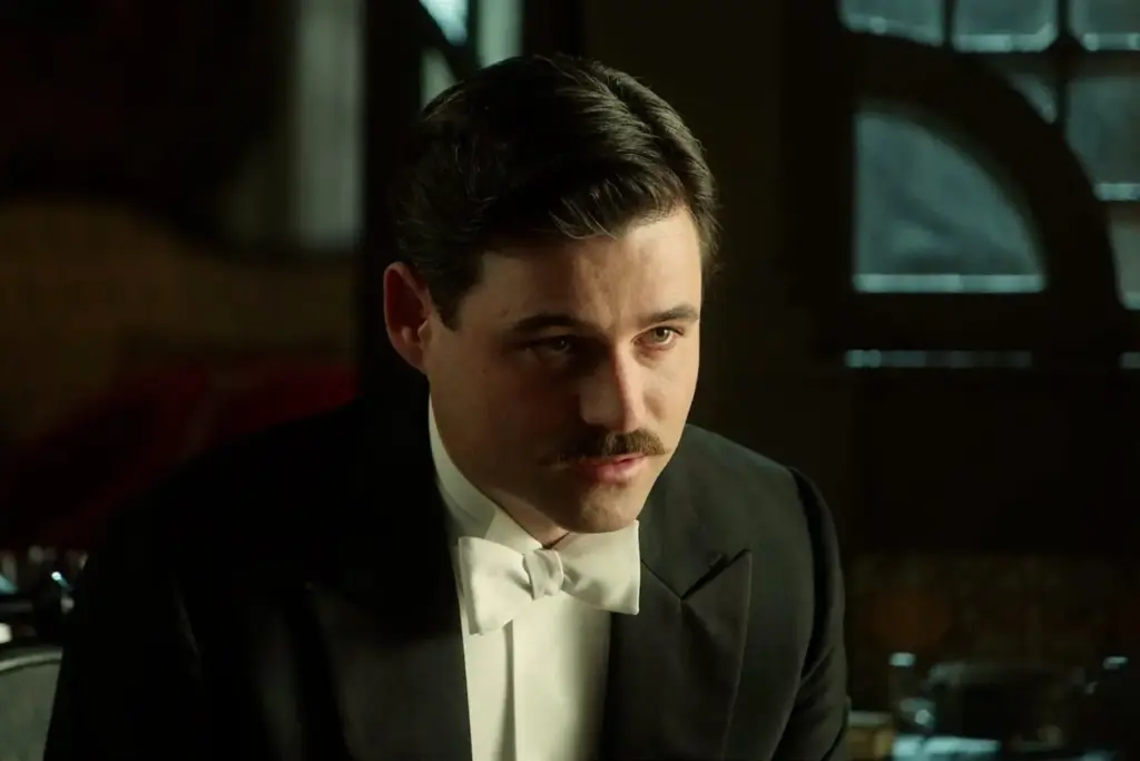 Manuel desenmascara a Leocadia ante el marqués