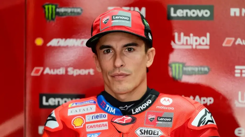 Marc Márquez estrena la nueva Ducati en Sepang mientras Jorge Martín ultima su recuperación Fuente: @MotoGP