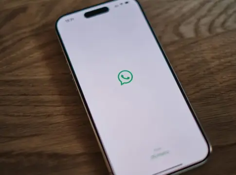 Nueva estrategia de Meta: eliminar los anuncios en WhatsApp mediante una opción de pago Nueva estrategia de Meta: eliminar los anuncios en WhatsApp mediante una opción de pago