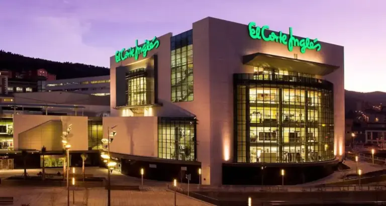 Hazte con el regalo perfecto de San Valentín sin gastarte una fortuna con los pendientes de Tous y Pandora de El Corte Inglés 