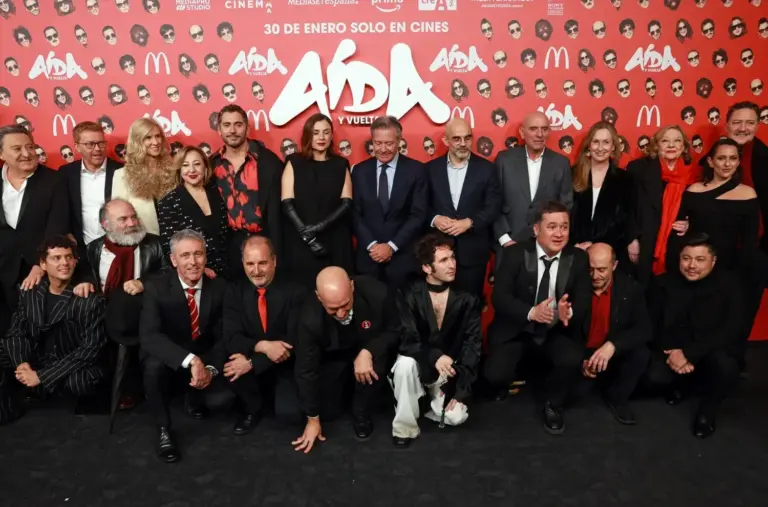 Las películas españolas empujan a las salas de cine en un complicado enero