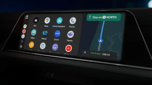 Quiénes están empujando a los fabricantes de coches a quitar las pantallas y volver a los botones