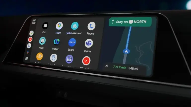 Quiénes están empujando a los fabricantes de coches a quitar las pantallas y volver a los botones