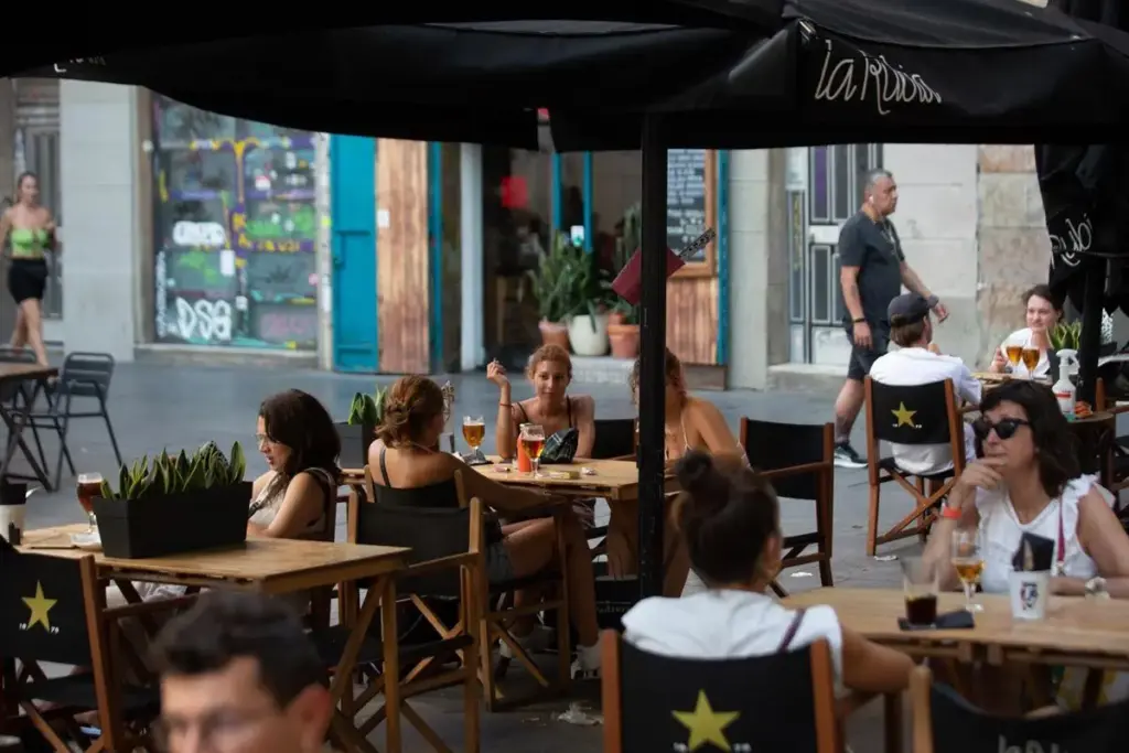 Seguimos saliendo, pero con la calculadora en la cabeza