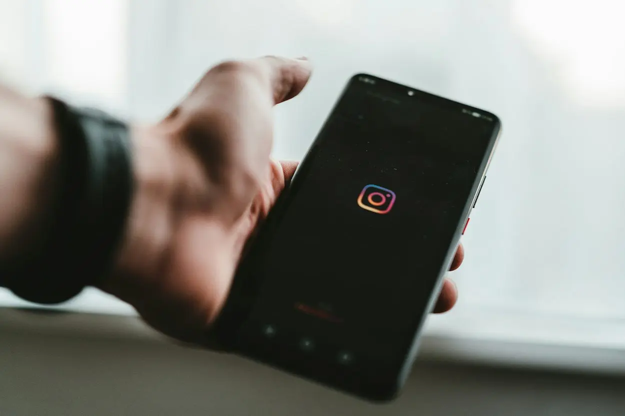Trucos para que Instagram reajuste su algoritmo y deje de mostrarte publicaciones que no te interesan Trucos para que Instagram reajuste su algoritmo y deje de mostrarte publicaciones que no te interesan