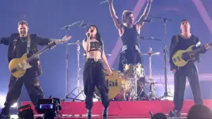 Una noche de contrastes entre el rock y el pop flamenco en la primera semifinal del Benidorm Fest 2026