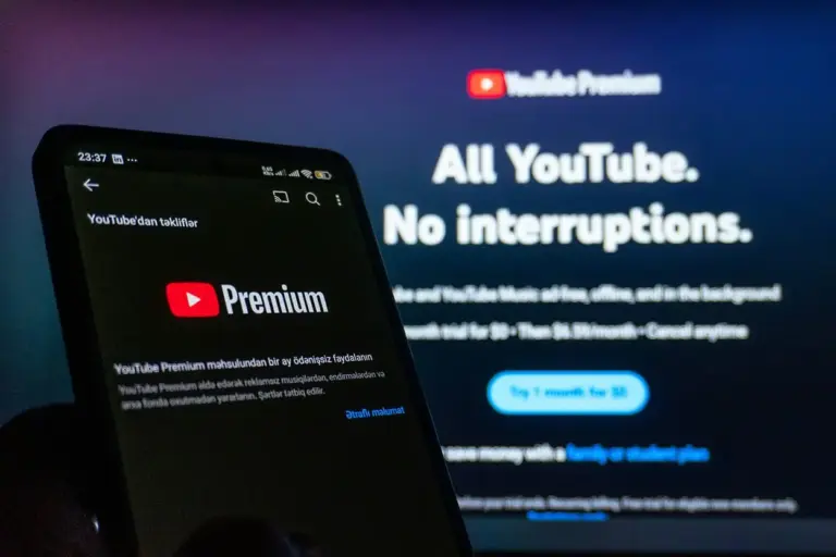 Se acabó el chollo de compartir YouTube Premium: la plataforma vuelve a la carga contra las cuentas compartidas