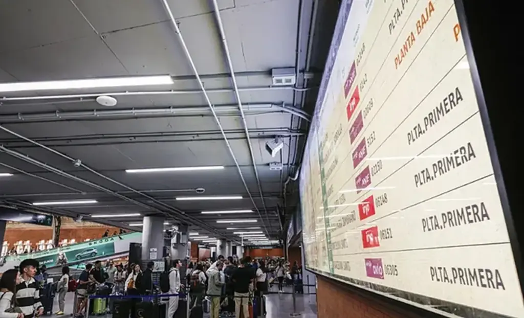 Nuevo control de precios del Gobierno: adiós a billetes y productos de lujo