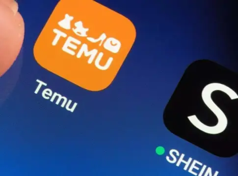 espana tasa compras chinas shein aliexpress El fin de los pedidos baratos en Shein y AliExpress: así afectará la nueva tasa de 3 euros por paquete de China Fuente: Shutterstock