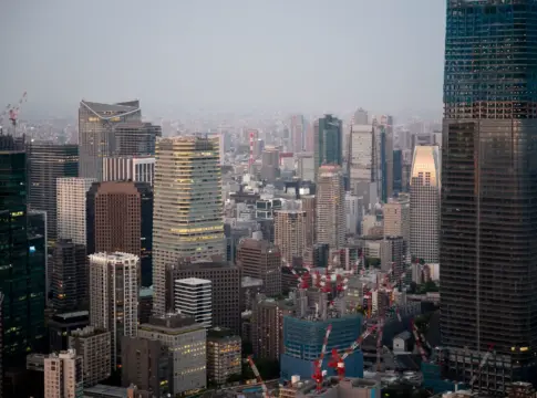 ¿Futuro o locura? Japón apuesta por un rascacielos de madera de 350 metros en plena era digital ¿Futuro o locura? Japón apuesta por un rascacielos de madera de 350 metros en plena era digital