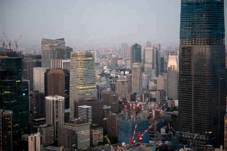 ¿Futuro o locura? Japón apuesta por un rascacielos de madera de 350 metros en plena era digital