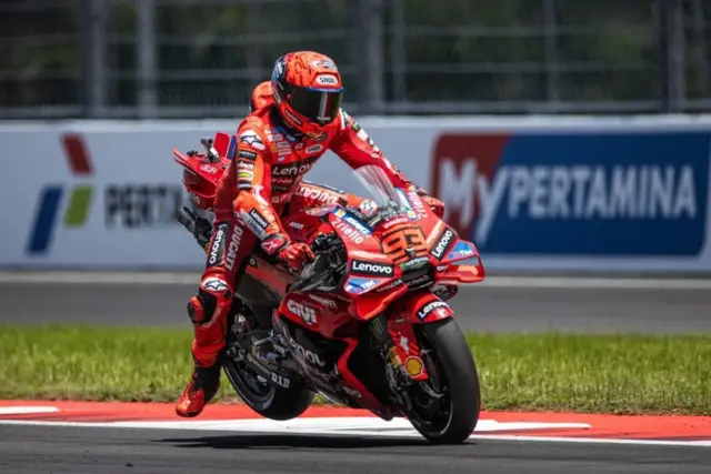 Marc Márquez alcanza los 33 años en plenitud: el reto de la 10ª corona y el centenar de triunfos en MotoGP