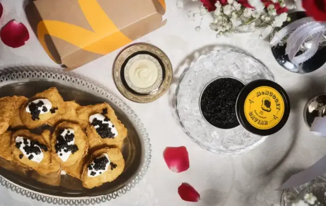 ¿McNuggets con caviar? El "capricho" viral de McDonald’s para salvar San Valentín en plena crisis