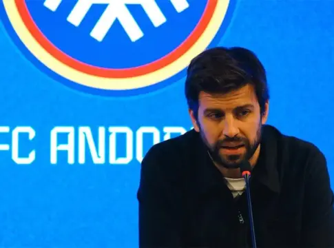 pique futbol manresa rivalidades negocio Piqué unifica el fútbol de Manresa: el final de las rivalidades históricas en favor del negocio