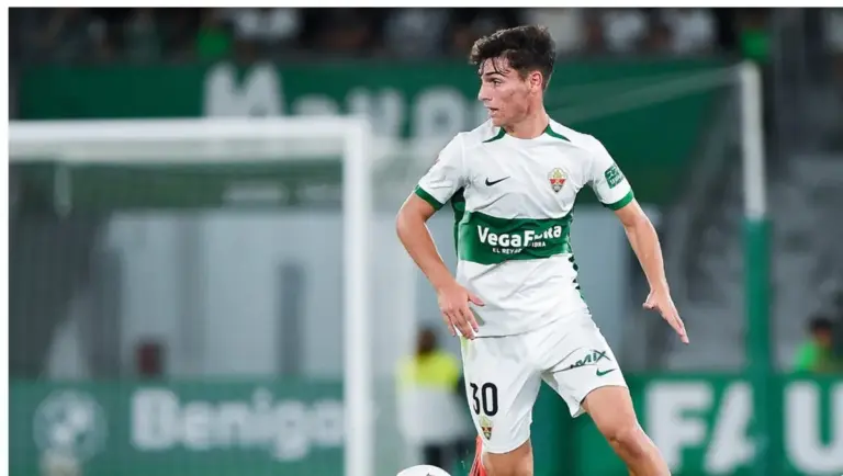 El 'nuevo Pedri' que ha enamorado al Cholo: así juega Rodrigo Mendoza, la perla que el Atleti saca de Elche