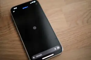 Algunos usuarios eliminan ChatGPT porque sienten que comparten demasiada información personal con la inteligencia artificial