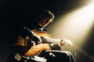 Andrés Koi, imagen promocional