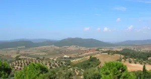 Capalbio, el destino de moda en la Toscana para los españoles: murallas de cuento y el piano de Puccini