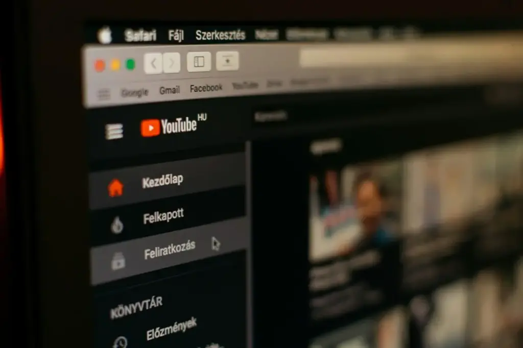 Con ChatGPT puedes resumir vídeos de YouTube en pocos segundos y quedarte solo con las ideas más importantes