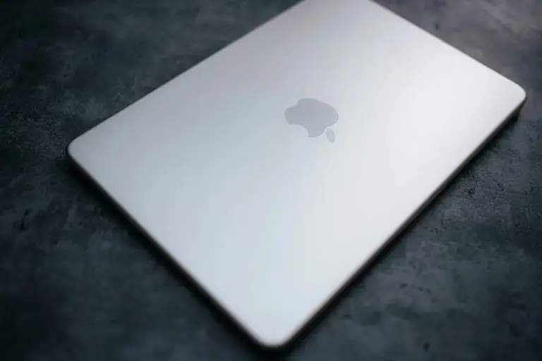 Adiós M6 Pro y M6 Max: Apple se salta una generación de chips y va directa al M7 por la IA