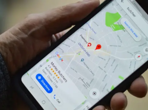 Gemini llega a Google Maps con una navegación inteligente por voz pensada para peatones y ciclistas Gemini llega a Google Maps con una navegación inteligente por voz pensada para peatones y ciclistas