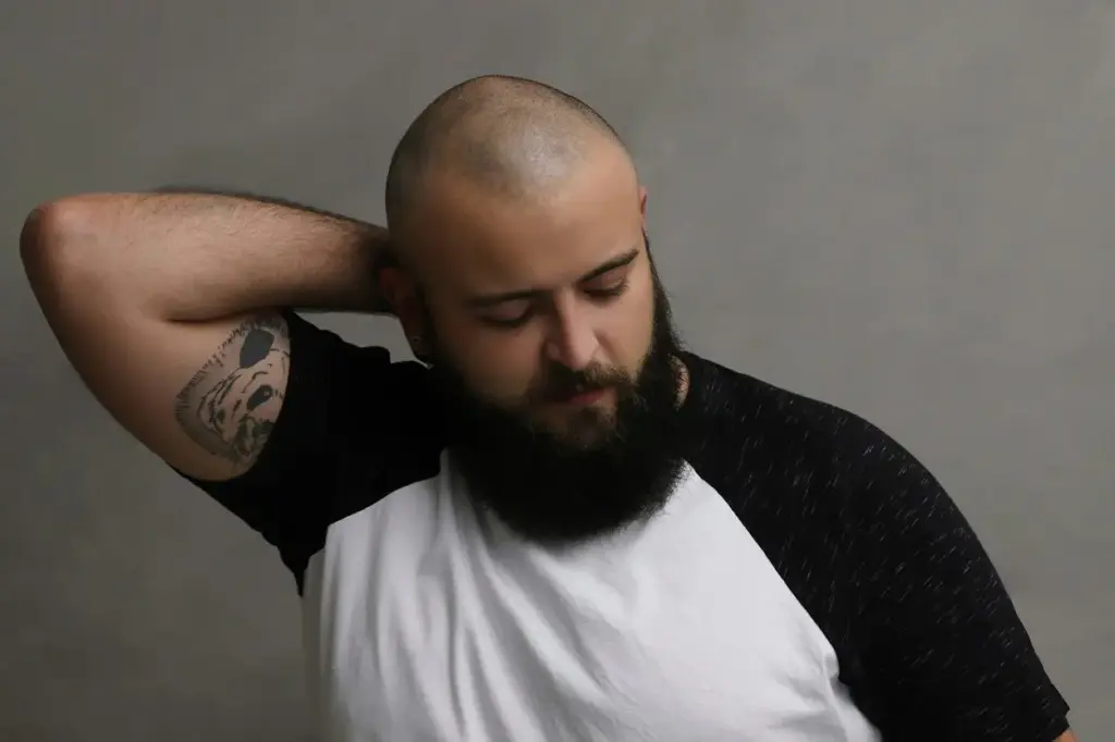 Investigadores prueban un tratamiento contra la calvicie inspirado en remedios de la medicina tradicional china que favorece el crecimiento del pelo