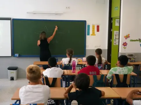 La autoridad del profesor ya no se da por hecha La autoridad del profesor ya no se da por hecha