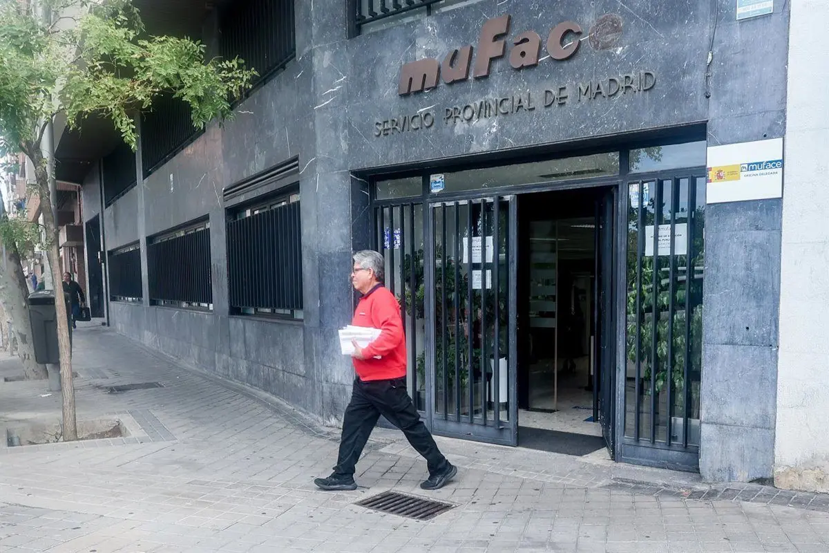 La fuga silenciosa de funcionarios de Muface se acelera en medio de quejas por la atención sanitaria La fuga silenciosa de funcionarios de Muface se acelera en medio de quejas por la atención sanitaria