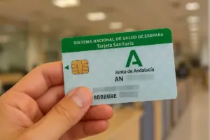 La nueva apuesta digital del Servicio Andaluz de Salud llega en medio de viejos cuellos de botella