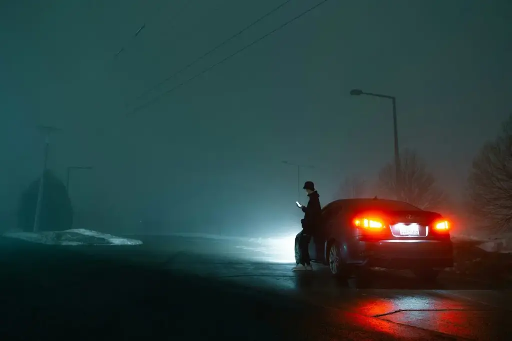 La recomendación de la Guardia Civil es desconfiar de grúas no solicitadas y contactar siempre con tu aseguradora o servicio oficial