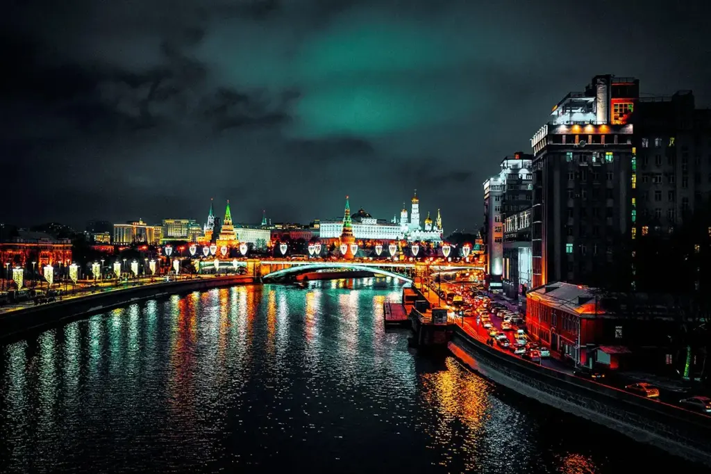 La visión de Aleksandr Dugin apunta a una era en la que las estructuras tradicionales del estado pierden peso frente a fuerzas globales